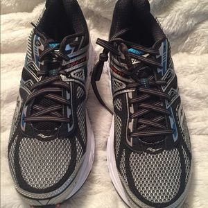 Men’s Saucony Omni 14 Running Shoes Size 9.5